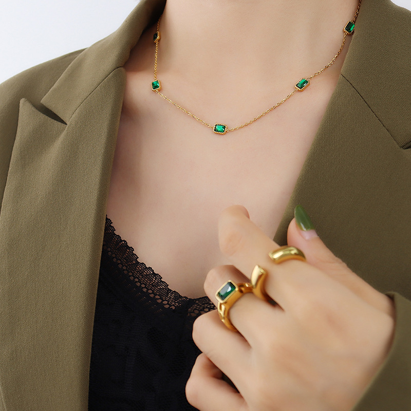 商品8-Vintage Style Skinny Chain Splicing Emeralds Necklace【hu】-Vintage 