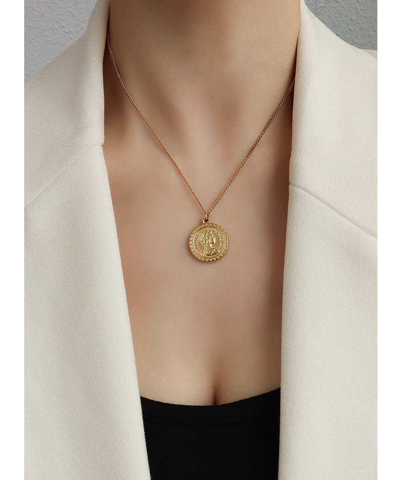 Marka French Double Layer Blade & Queen Plate Necklace Set